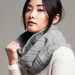BANANA REPUBLIC Chunky Infinity Scarf